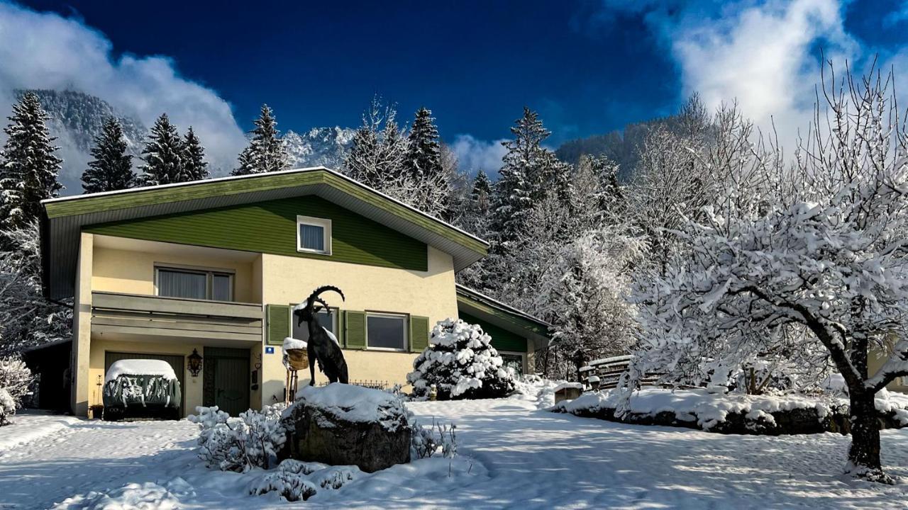 Waldchalet Steinbock Sankt Anton im Montafon Buitenkant foto